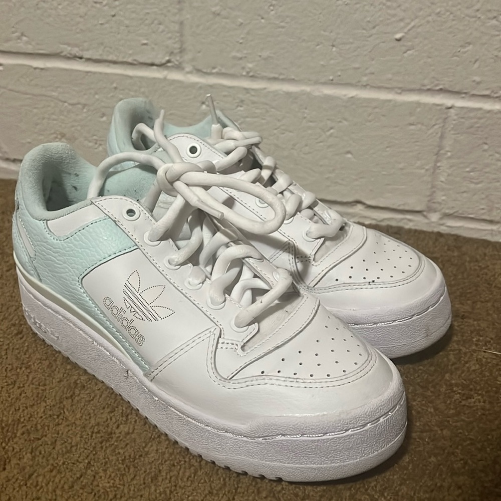 Adidas Forum Bold shoes - LIKE NEW